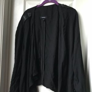 Dark blue/black shirt/cardigan